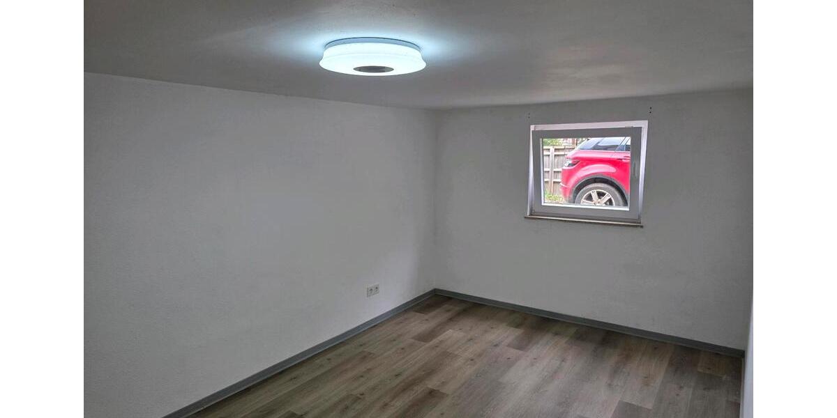 Erdgeschoßwohnung Beckingen - 1 Zimmer, 42 m&sup2;, 400&euro; | Angebot:26042562