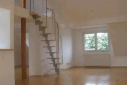 Helle 3,5-Zimmer Dachgeschosswohnung in Sterkrade-Mitte 3 zimmer