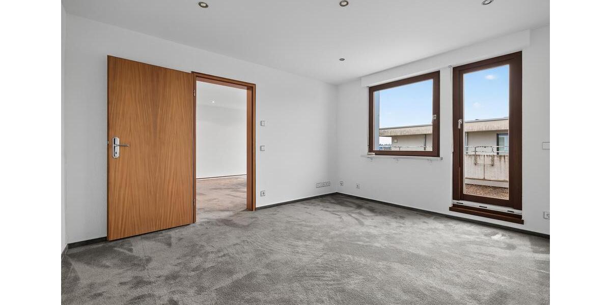 Einfamilienhaus Waldbronn - 5 Zimmer, 177 m&sup2;, 2.170&euro; | Angebot:26678671