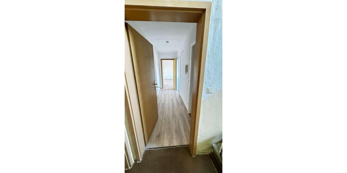 Erdgeschoßwohnung Staßfurt - 2 Zimmer, 48 m&sup2;, 318&euro; | Angebot:19380285
