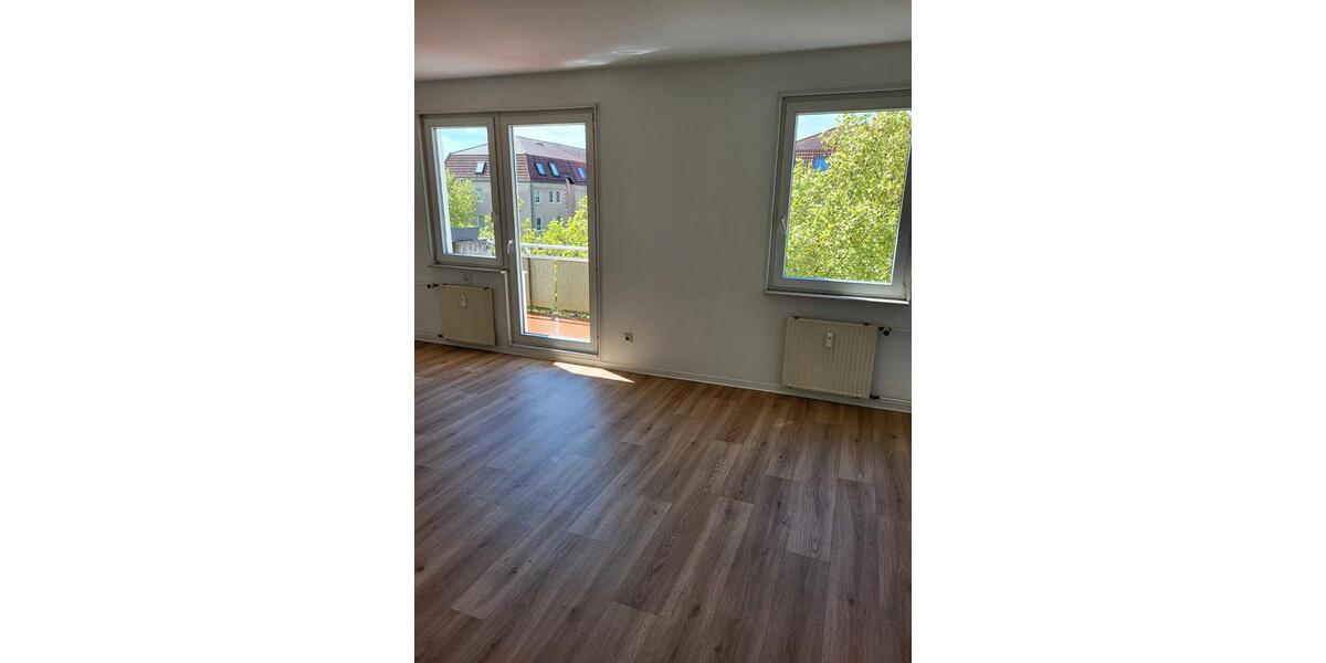 Etagenwohnung Rathenow - 3 Zimmer, 83 m&sup2;, 498&euro; | Angebot:26618247