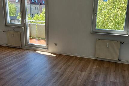 Wohnung Rathenow - 3 Zimmer, 83 m&sup2;, 498&euro; | Angebot:26618247
