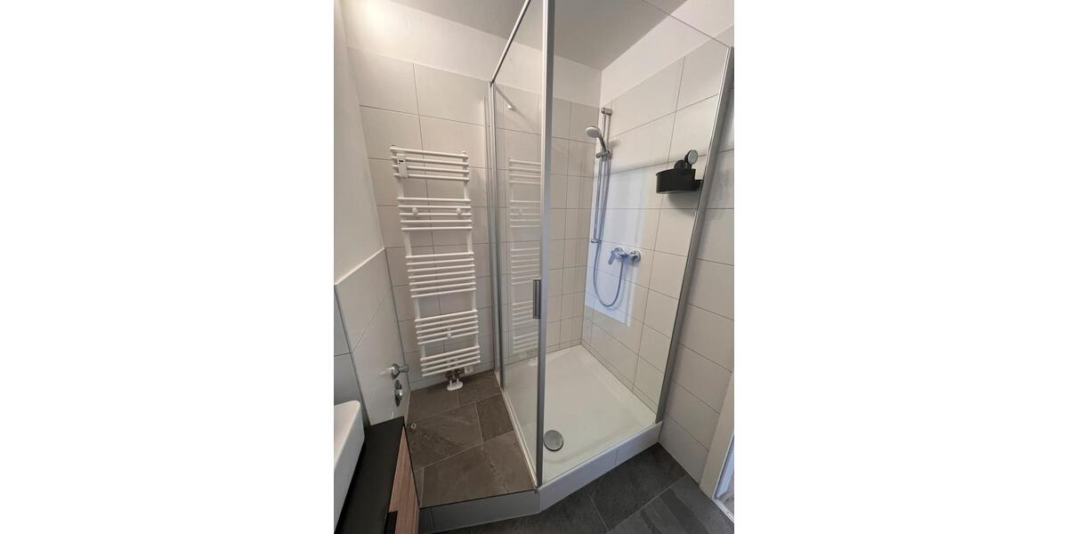 Wohnen auf Zeit Köln Rodenkirchen - 1 Zimmer, 38 m&sup2;, 860&euro; | Angebot:26043518