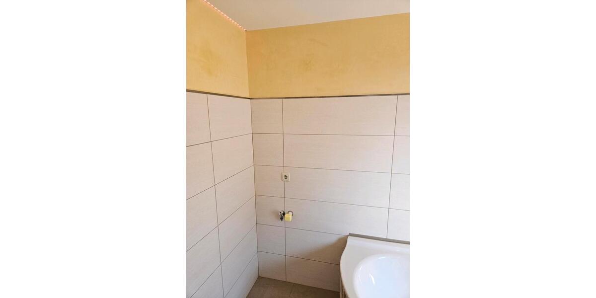 Erdgeschoßwohnung Ortrand - 2 Zimmer, 59 m&sup2;, 560&euro; | Angebot:24537529