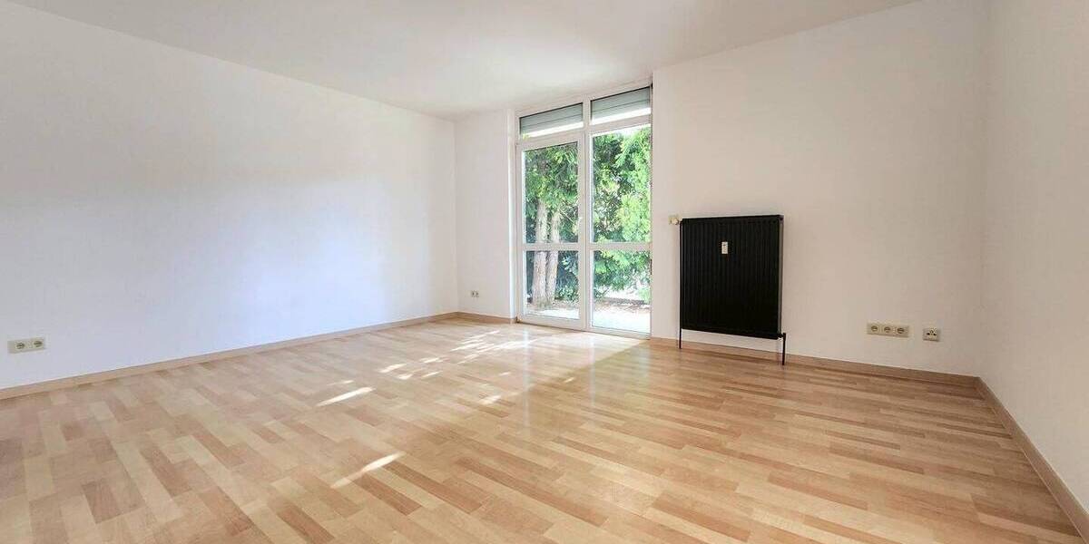 Etagenwohnung Oschersleben - 2 Zimmer, 42 m&sup2;, 380&euro; | Angebot:26065310