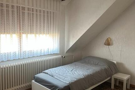 Wohnung Karlsdorf-Neuthard Neuthard - 4 Zimmer, 13 m&sup2;, 20&euro; | Angebot:23701591