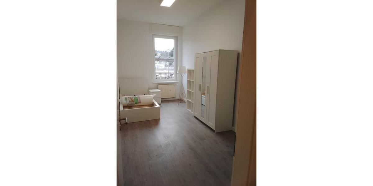 Wohnen auf Zeit Weinheim - 3 Zimmer, 35 m&sup2;, 750&euro; | Angebot:24849426