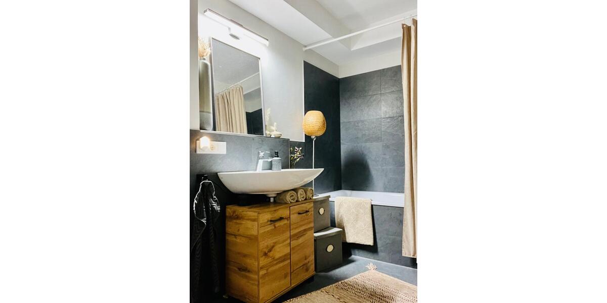 Terrassenwohnung Bad Tölz - 2 Zimmer, 82 m&sup2;, 1.290&euro; | Angebot:26442896