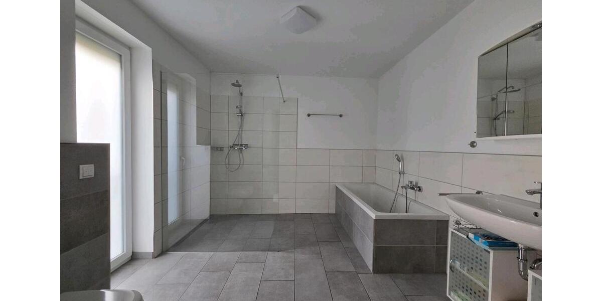 Etagenwohnung Freigericht - 2 Zimmer, 80 m&sup2;, 1.195&euro; | Angebot:25613872