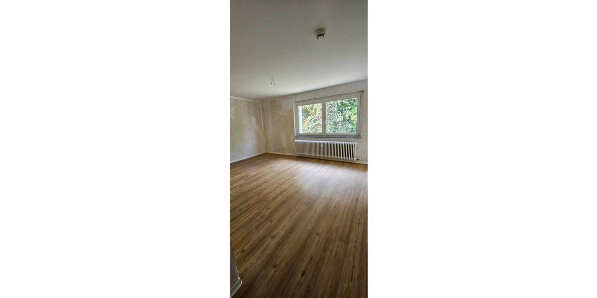 Etagenwohnung Wiesbaden Dotzheim - 3 Zimmer, 68 m&sup2;, 825&euro; | Angebot:26361504