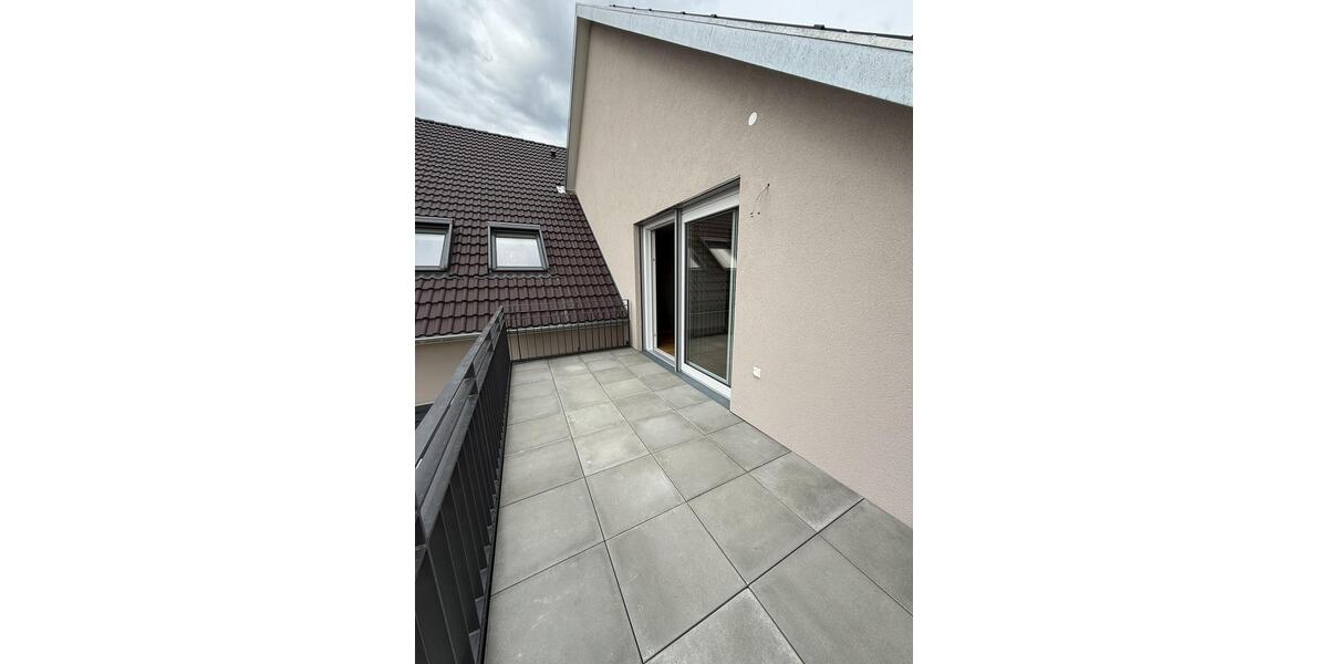 Dachgeschoßwohnung Binzen - 3 Zimmer, 96 m&sup2;, 1.550&euro; | Angebot:26591794