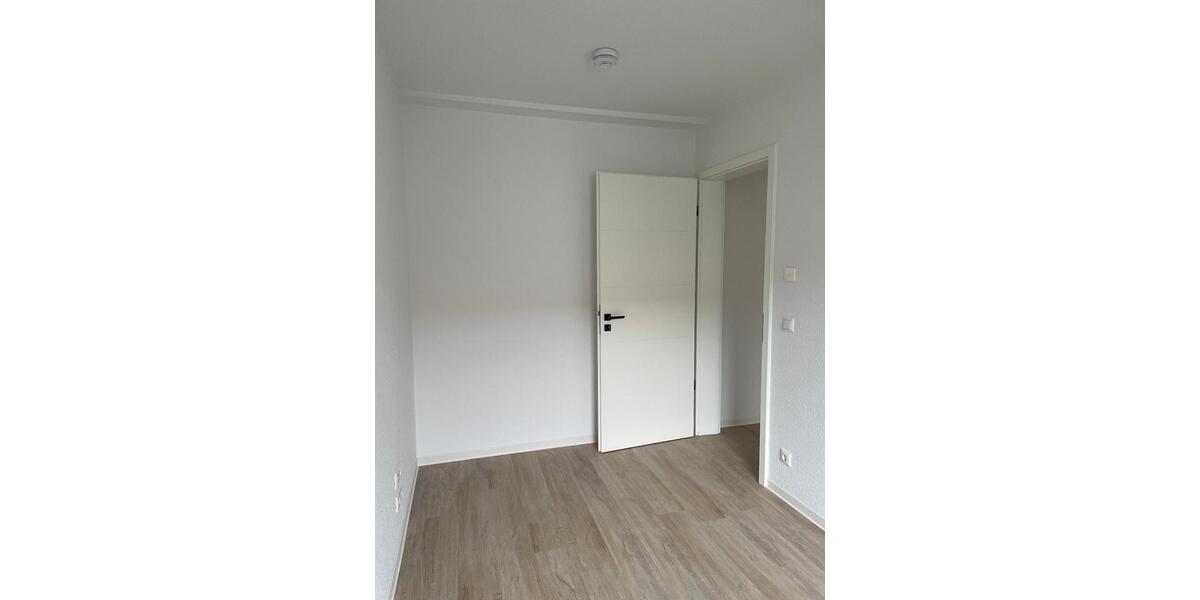 Etagenwohnung Oederan - 2 Zimmer, 39 m&sup2;, 270&euro; | Angebot:26547177