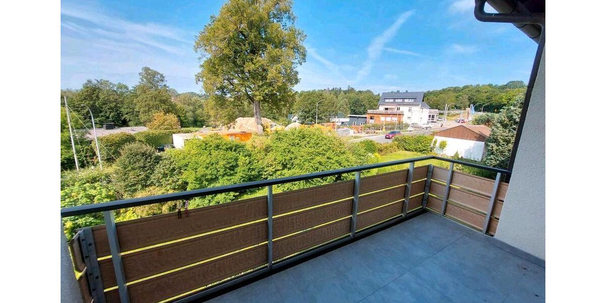 Etagenwohnung Wunsiedel - 4.5 Zimmer, 100 m&sup2;, 900&euro; | Angebot:26232120