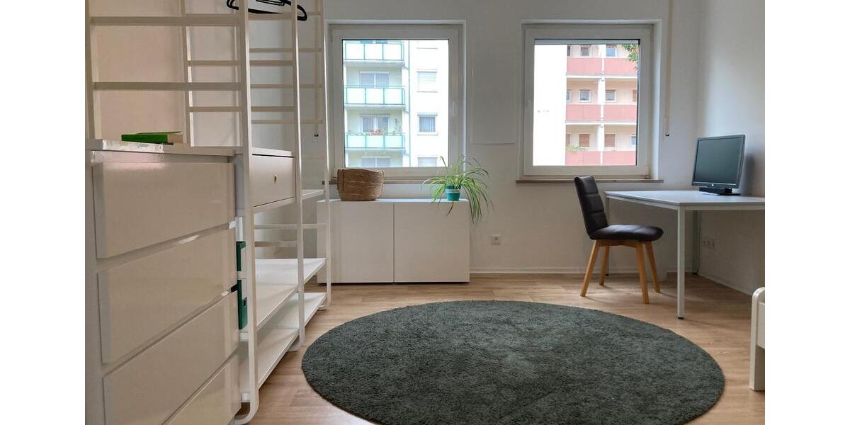 Junge, frisch sanierte WG – Bauvereinstraße in Nürnberg 1 zimmer