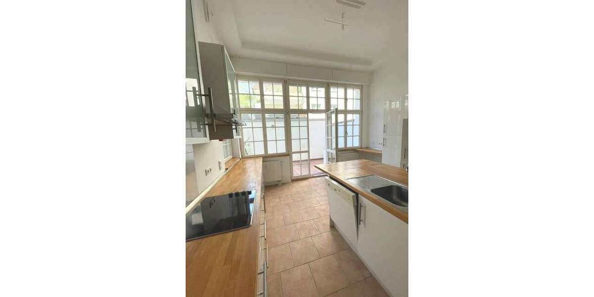 Etagenwohnung Frankfurt Innenstadt 2 - 2 Zimmer, 115 m&sup2;, 2.800&euro; | Angebot:27121263