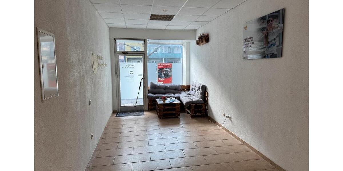 Büro direkt zu vermieten – hell, modern & sofort bezugsfrei zimmer