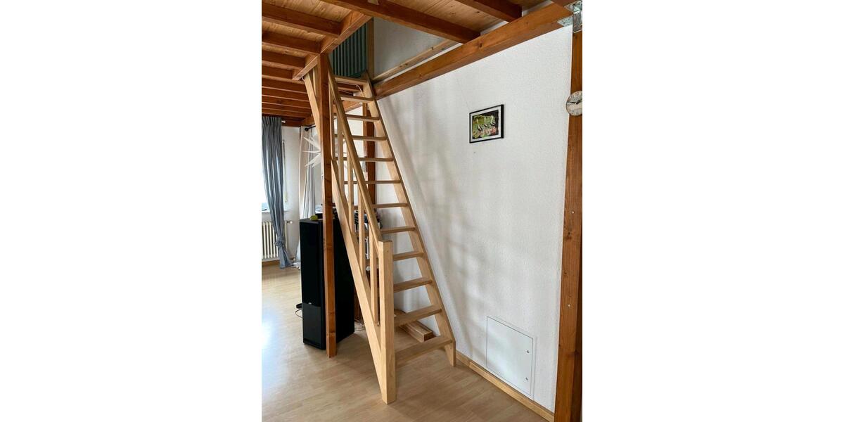 Einfamilienhaus Ihringen - 8 Zimmer, 214 m&sup2;, 1.900&euro; | Angebot:26227246