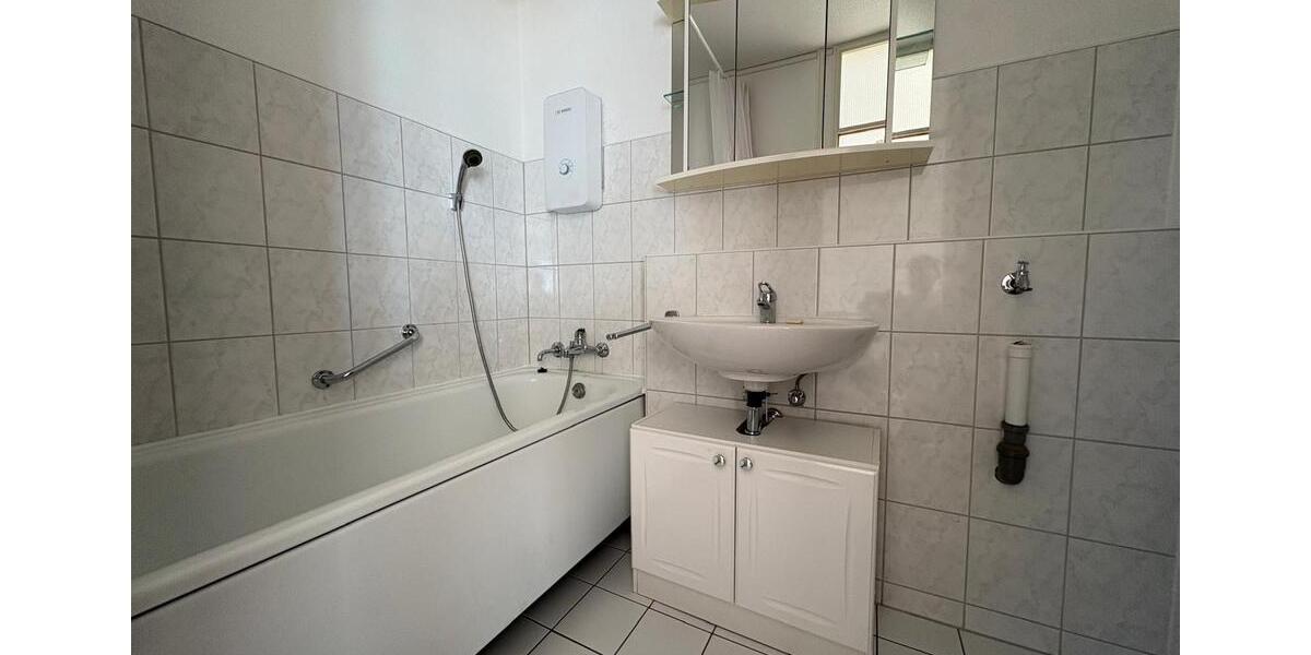 Etagenwohnung Mannheim Gartenstadt - 3 Zimmer, 75 m&sup2;, 900&euro; | Angebot:26276883