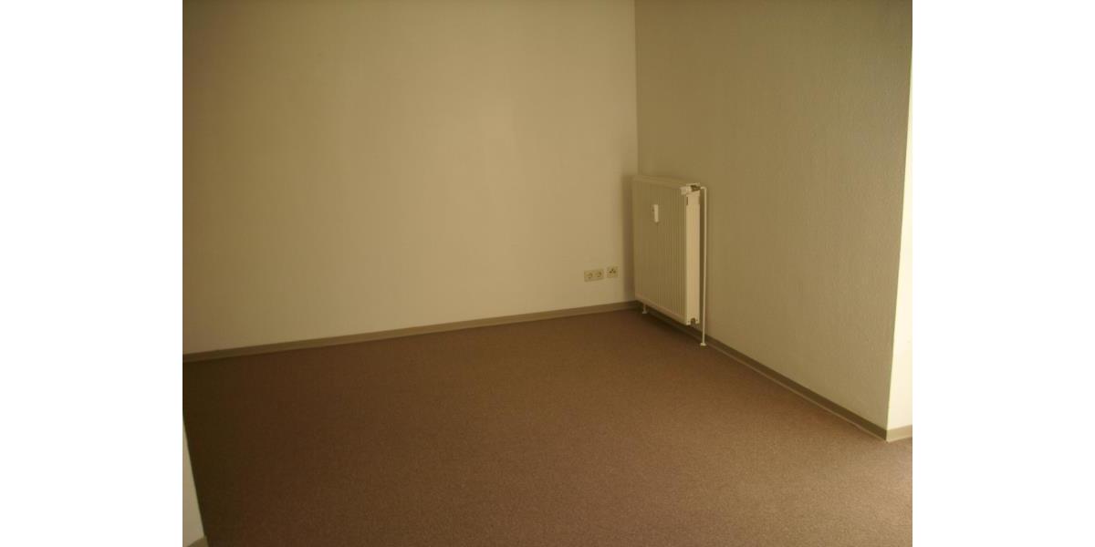 Etagenwohnung Mittweida - 1 Zimmer, 28 m&sup2;, 275&euro; | Angebot:26004585