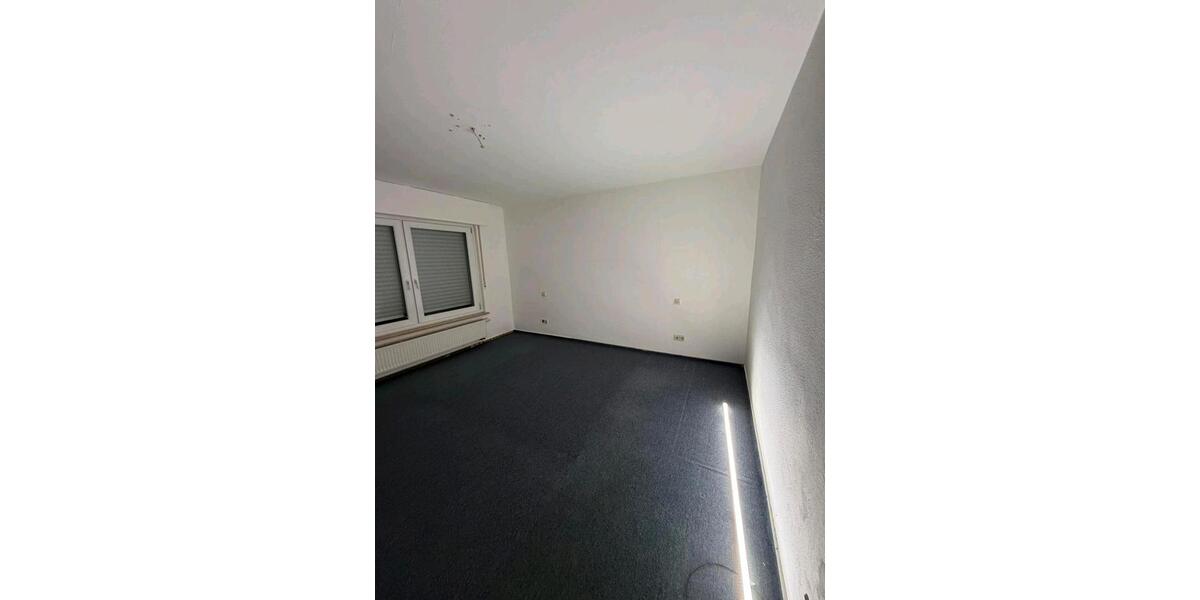 Erdgeschoßwohnung Brackenheim - 3 Zimmer, 78 m&sup2;, 1.000&euro; | Angebot:24878627