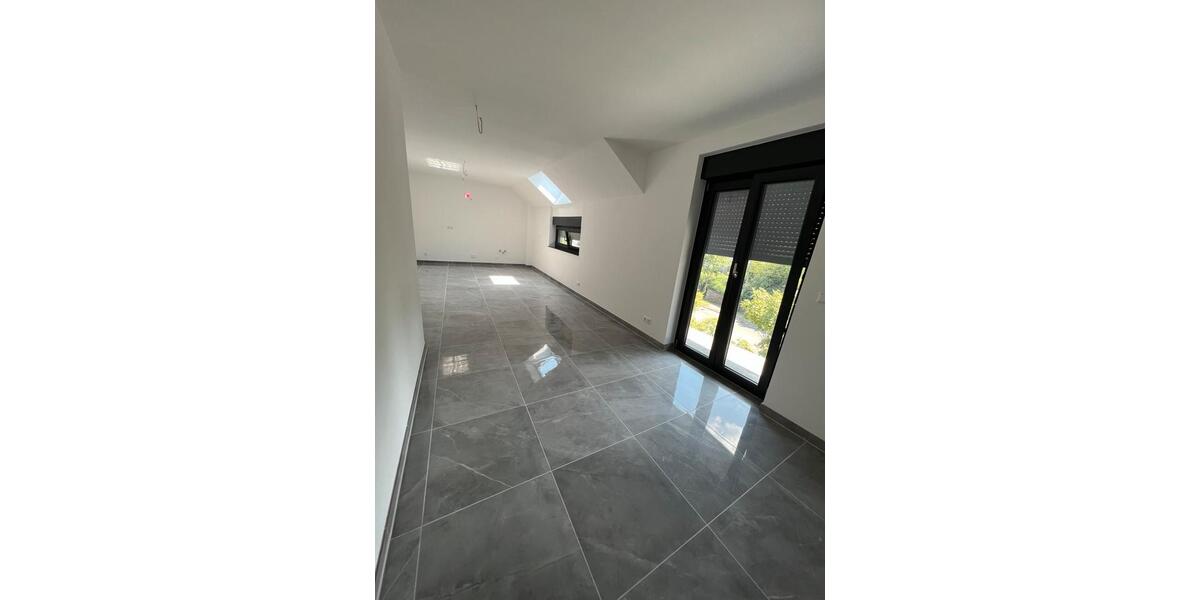 Etagenwohnung Mühlacker - 4.5 Zimmer, 75 m&sup2;, 1.150&euro; | Angebot:26546707