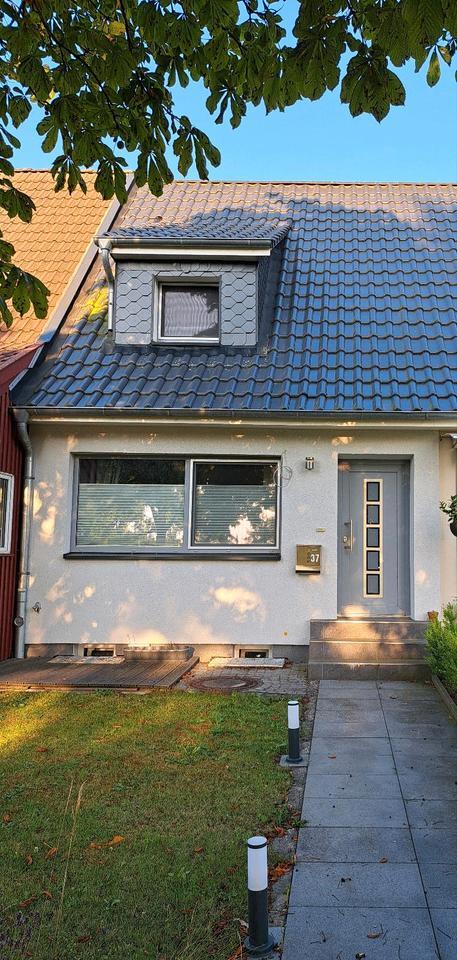 Anfragestopp: Kleines saniertes Haus direkt am Postsee