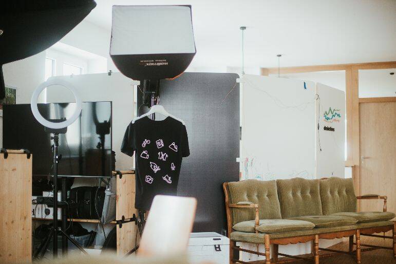CoWorking Büroplatz mit angehängtem Film- Fotostudio im LKR Freyung - All-in-Miete