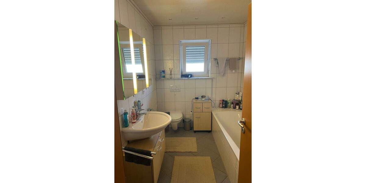 Etagenwohnung Kaiserslautern Hohenecken - 3 Zimmer, 94 m&sup2;, 790&euro; | Angebot:24388744