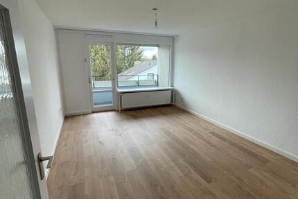 Schöne 2 Zimmer Wohnung mit 2 Balkonen 2 zimmer