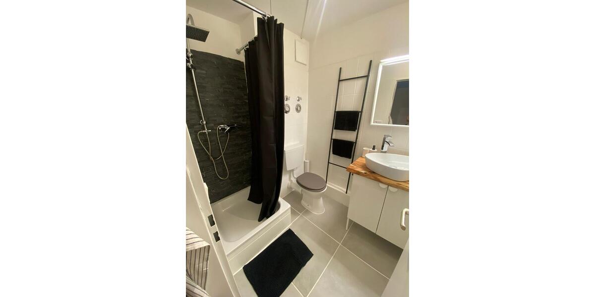 Wohnen auf Zeit Düsseldorf Stadtbezirk 8 - 1 Zimmer, 27 m&sup2;, 720&euro; | Angebot:10418764