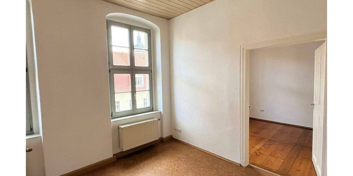 Etagenwohnung Torgau - 3 Zimmer, 83 m&sup2;, 498&euro; | Angebot:26204347