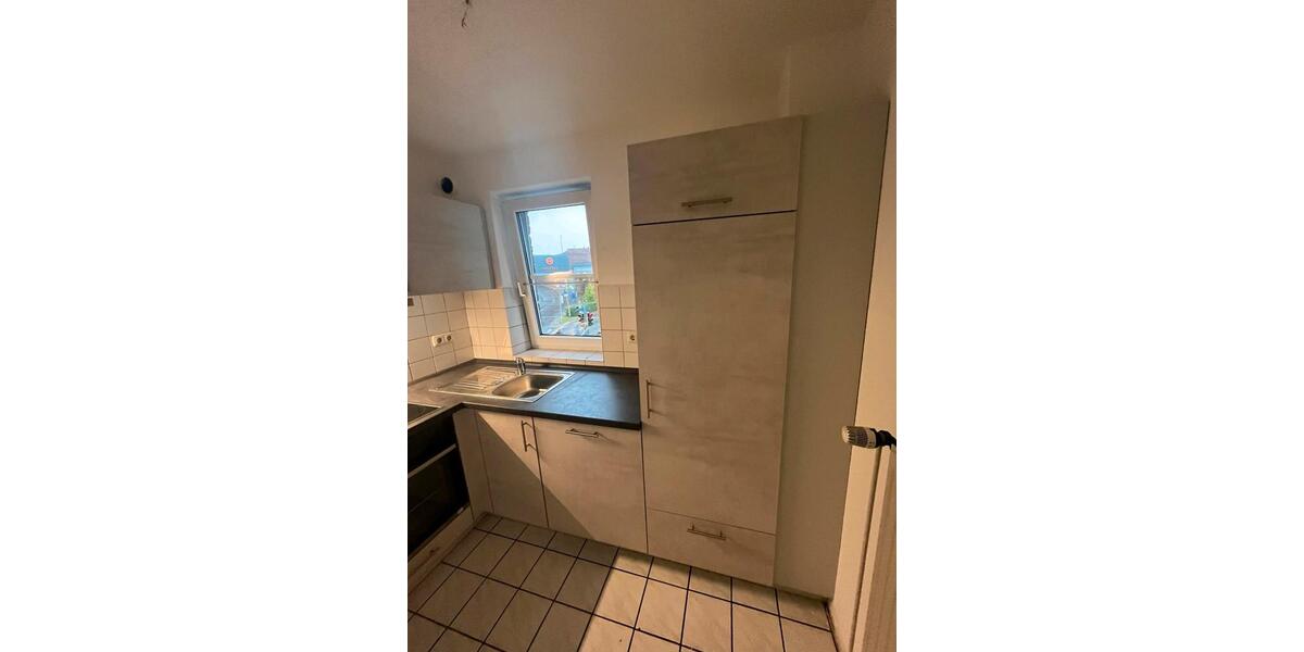 Etagenwohnung Neumünster - 2 Zimmer, 65 m&sup2;, 850&euro; | Angebot:26633859