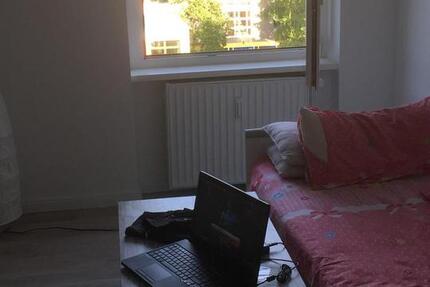Wohnung Berlin Spandau - 1 Zimmer, 50 m&sup2;, 750&euro; | Angebot:26553782