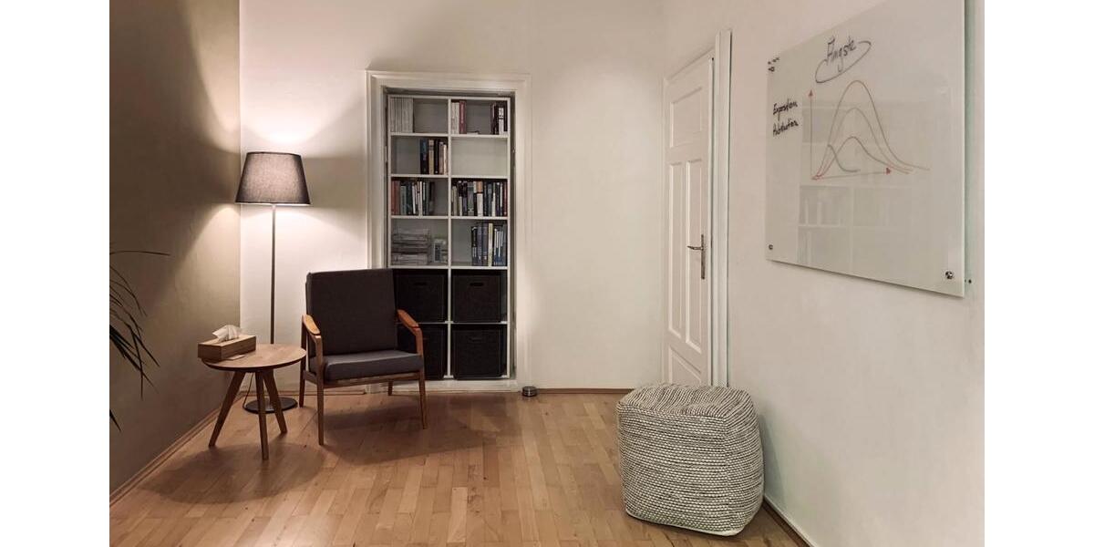 Erdgeschoßwohnung München Au-Haidhausen - 4 Zimmer, 100 m&sup2;, 24&euro; | Angebot:24780081