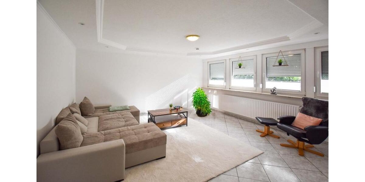 Dachgeschoßwohnung Friesoythe - 3 Zimmer, 130 m&sup2;, 780&euro; | Angebot:26006645