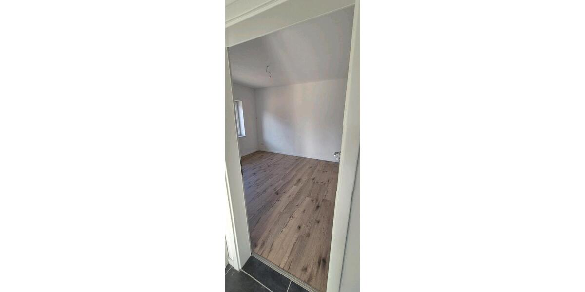 Etagenwohnung Saterland - 3 Zimmer, 65 m&sup2;, 700&euro; | Angebot:26050372