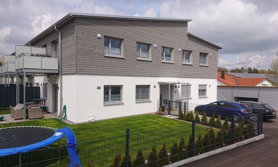 Etagenwohnung Monheim - 4 Zimmer, 99 m&sup2;, 1.110&euro; | Angebot:26019911