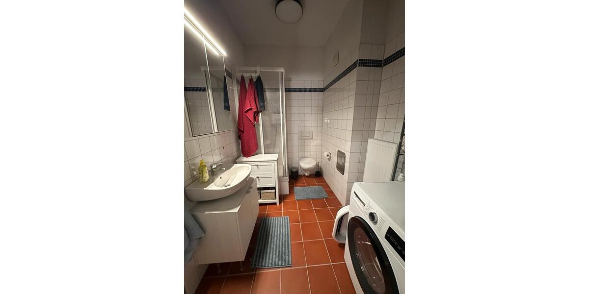 Hochparterre Mittweida - 2 Zimmer, 63 m&sup2;, 300&euro; | Angebot:26417031