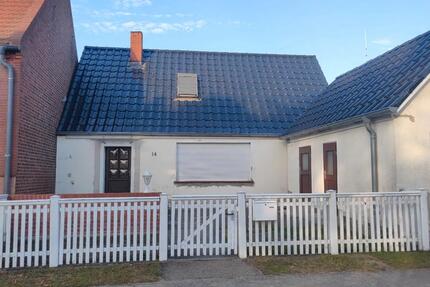 Wohnung Havelberg - 4 Zimmer, 90 m&sup2;, 600&euro; | Angebot:27627519