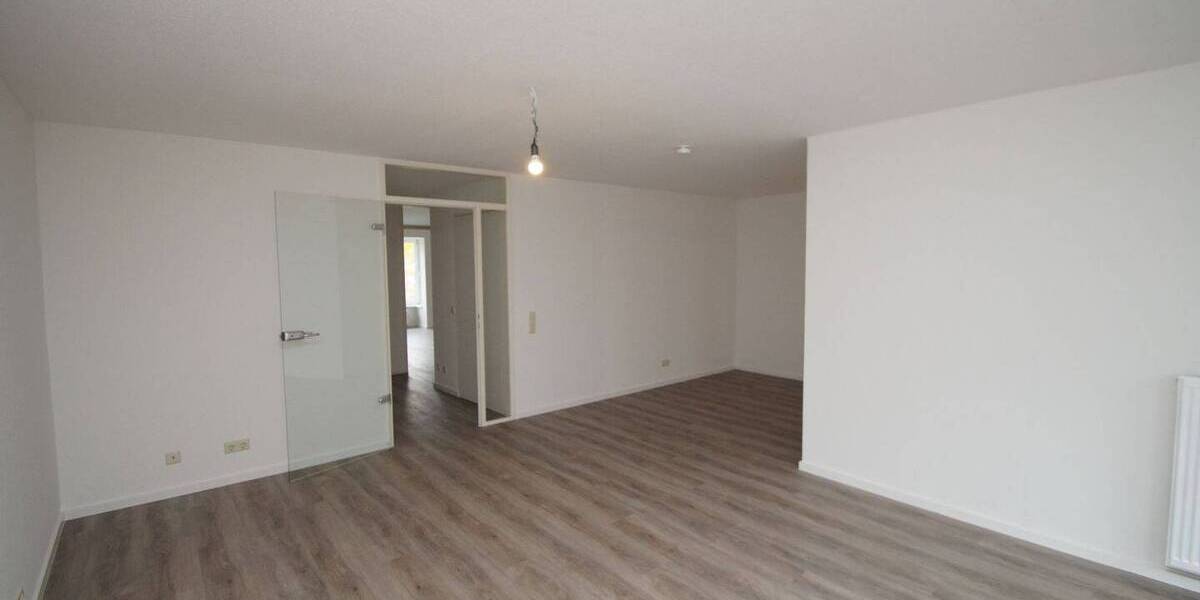 Etagenwohnung Jessen (Elster) Jessen - 3 Zimmer, 87 m&sup2;, 580&euro; | Angebot:26218645