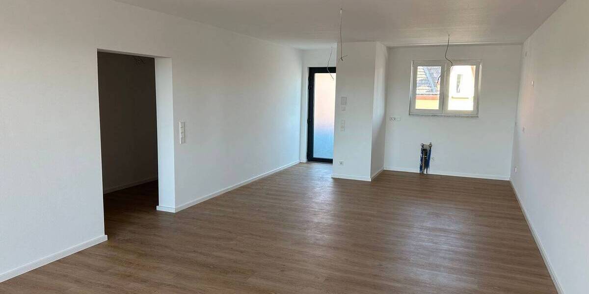 Etagenwohnung Riegelsberg Hilschbach - 3 Zimmer, 91 m&sup2;, 1.000&euro; | Angebot:25727564