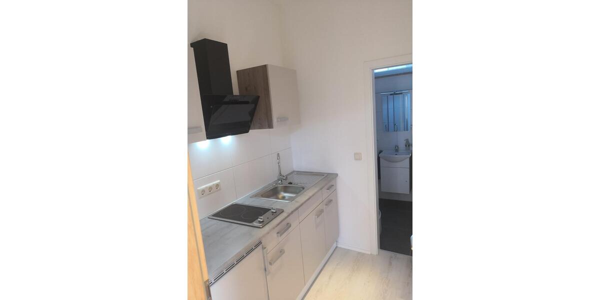 Etagenwohnung Meerane - 1 Zimmer, 40 m&sup2;, 300&euro; | Angebot:24688347