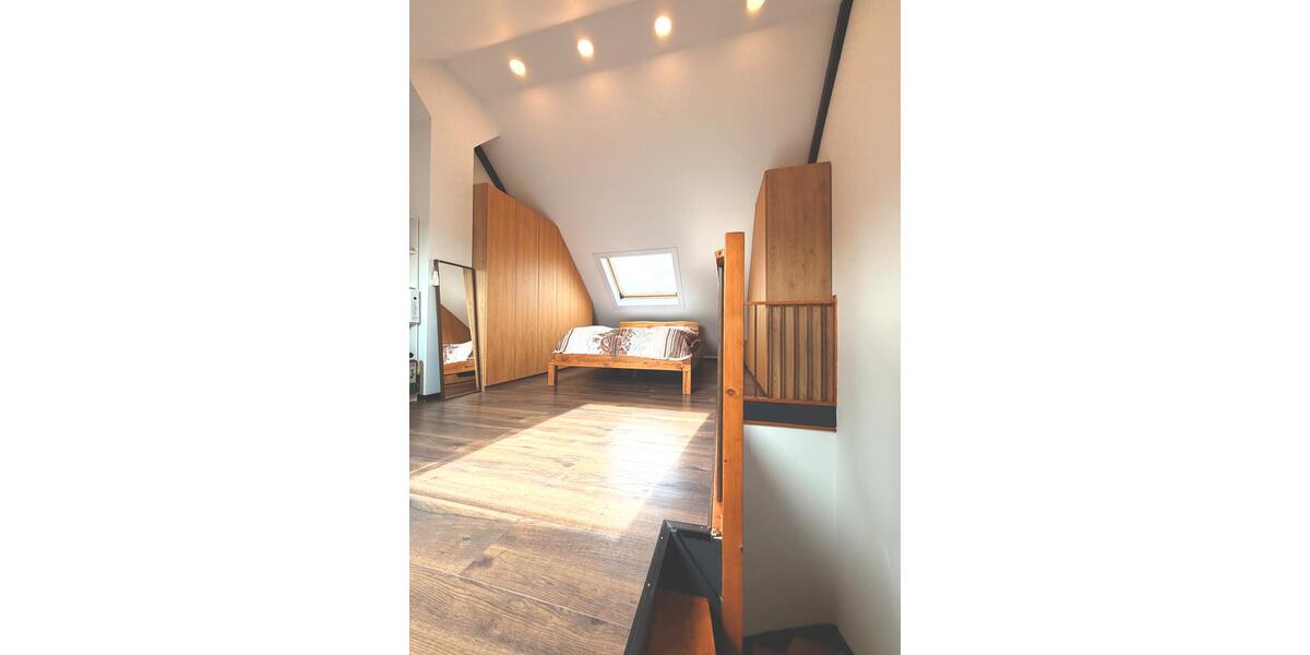 Reihenhaus Falkensee - 6 Zimmer, 137 m&sup2;, 2.250&euro; | Angebot:25989157