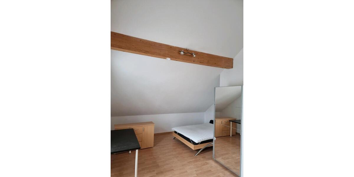 Doppelhaushälfte Straubing - 5 Zimmer, 128 m&sup2;, 1.190&euro; | Angebot:26237543