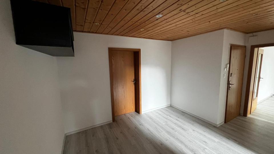 Erdgeschoßwohnung Wilhelmshaven - 2 Zimmer, 57 m&sup2;, 600&euro; | Angebot:26697609