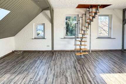 Wohnung Oelsnitz - 5 Zimmer, 95 m&sup2;, 535&euro; | Angebot:24889988