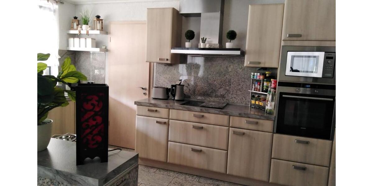 Etagenwohnung Maxdorf - 2 Zimmer, 102 m&sup2;, 1.150&euro; | Angebot:26018468