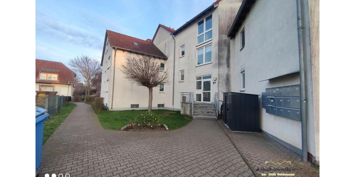 2-Raumwohnung im 2. OG mit 2 Balkone 2 zimmer