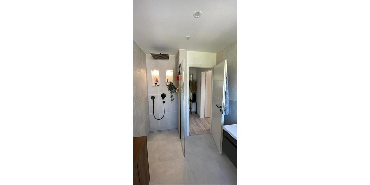 Erdgeschoßwohnung Hildesheim Oststadt/Stadtfeld - 4 Zimmer, 110 m&sup2;, 1.650&euro; | Angebot:24493767