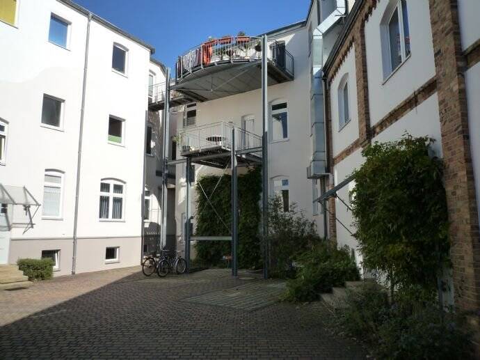 große 3 RaumWohnung mit viel Platz